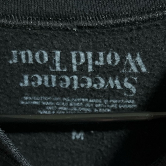 Ariana Grande Sweetener World Tour Sweatshirt - Picture 2 of 3